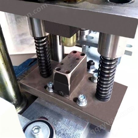数控百叶 中梃钻床 铝合金门窗 加工定制 钻孔机价格冷锋机械