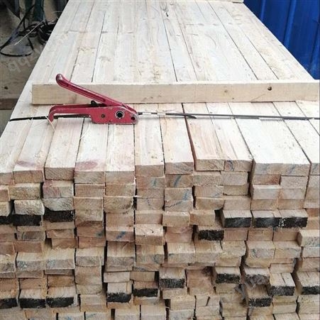 工地建筑木方 呈果木业 批发建筑木方厂家直供