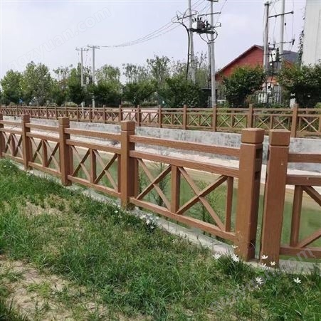 西宁本地塑木栏杆 塑木护栏 塑木地板厂家