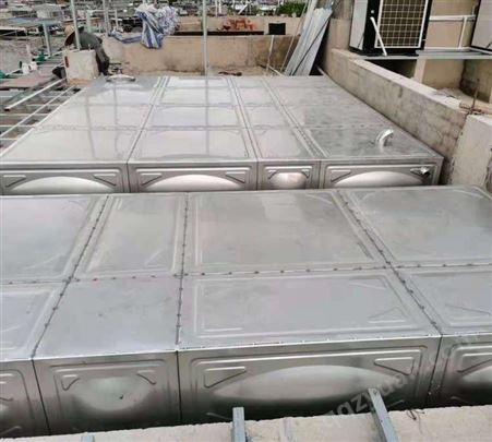 不锈钢水箱 不锈钢屋顶水箱 广西不锈钢水箱定做
