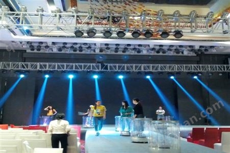 武汉学校演出 表演舞台设备出租 桁架灯光音箱 大屏幕租赁 桌椅板凳