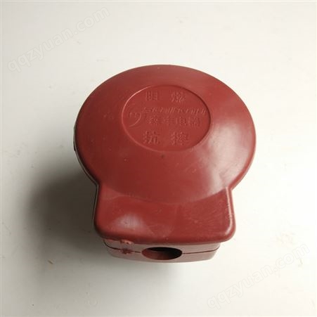工业插座440V三相四线圆孔插座 红色胶皮材质三相四线插头25A