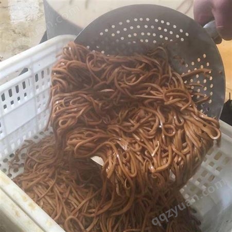 千页豆腐切丝机价格 切割千叶豆腐丝机器报价 一次成型无废料 