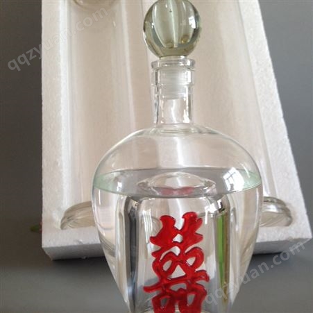 玻璃工艺酒瓶    大公鸡形状酒瓶   异形酒瓶   生肖酒瓶    泡酒器