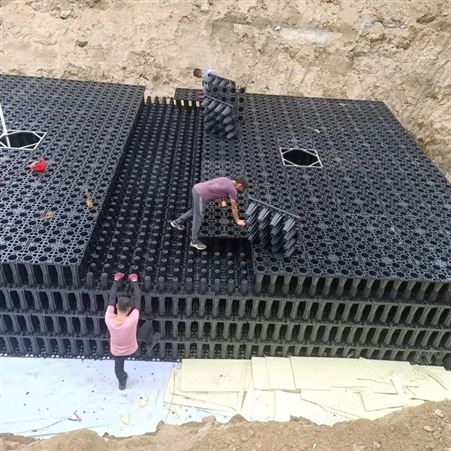 山东厂家供应蓄水模块 施工经验丰富 东吴太原海绵城市雨水收集池搭建
