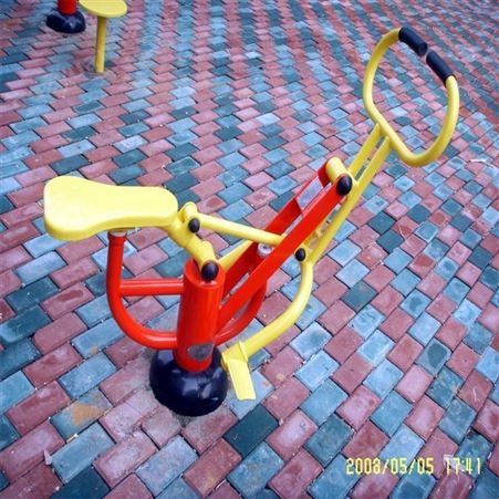 沧州依铭体育厂家直供户外健身路径单人健骑机公园小区广场