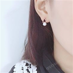 【今泊二】日韩街拍简约百搭珍珠钛钢耳环女不掉色耳钉时尚个性不过敏耳坠